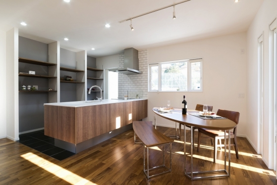 もこぼっくす運営事業部