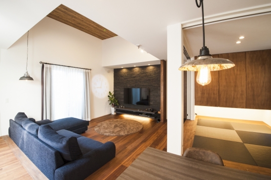 もこぼっくす運営事業部